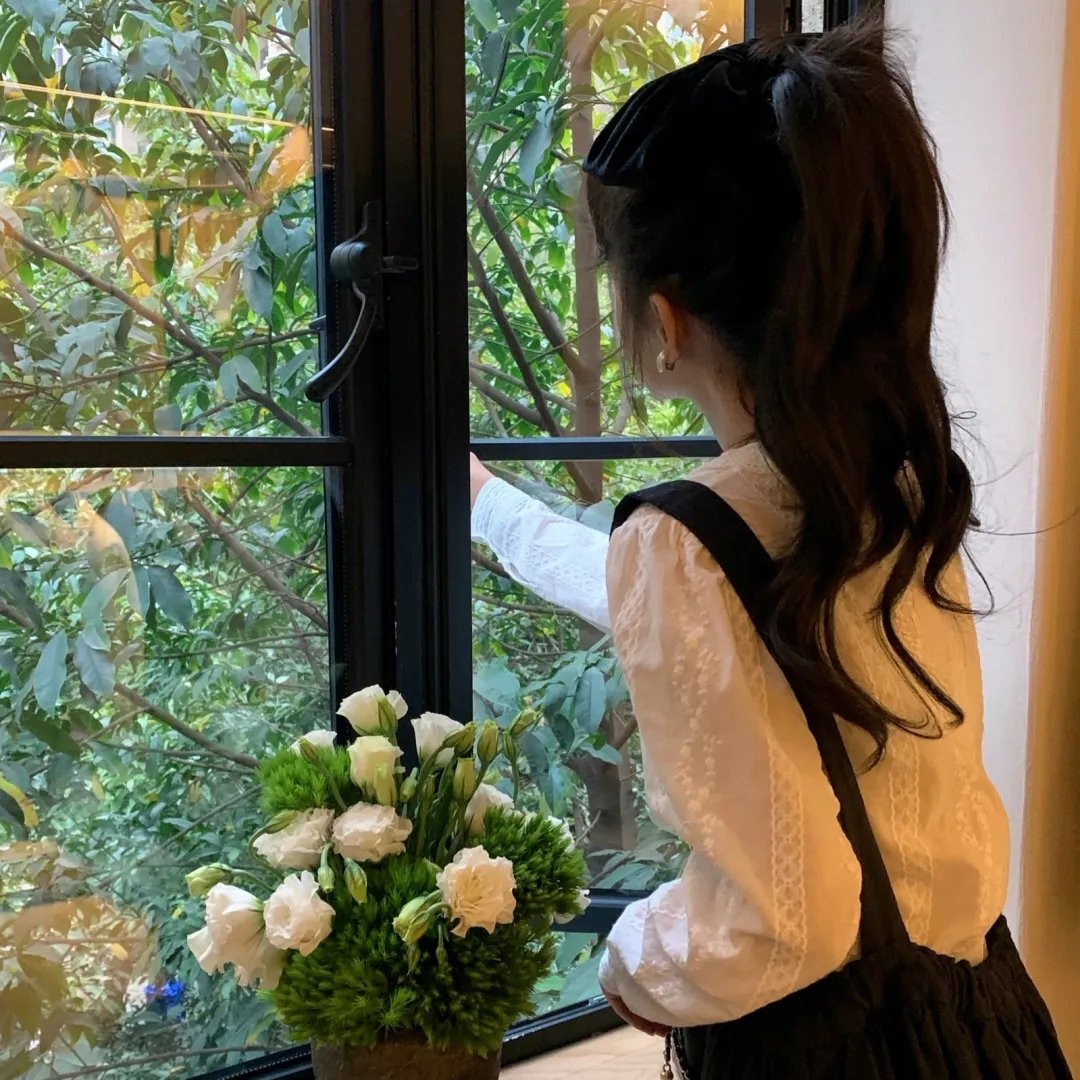 我们是一群小小鸟